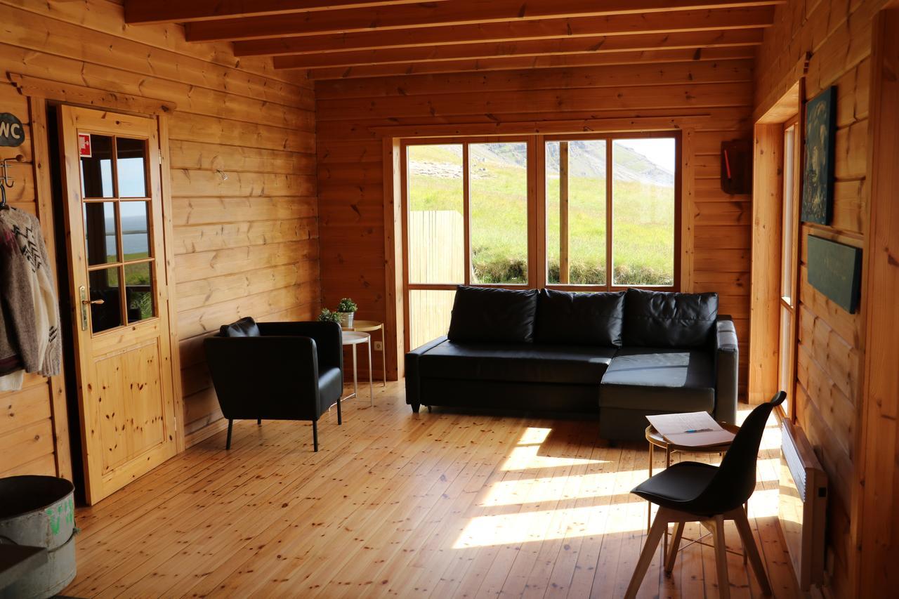 Отель Hamar Breiddalsvik Экстерьер фото
